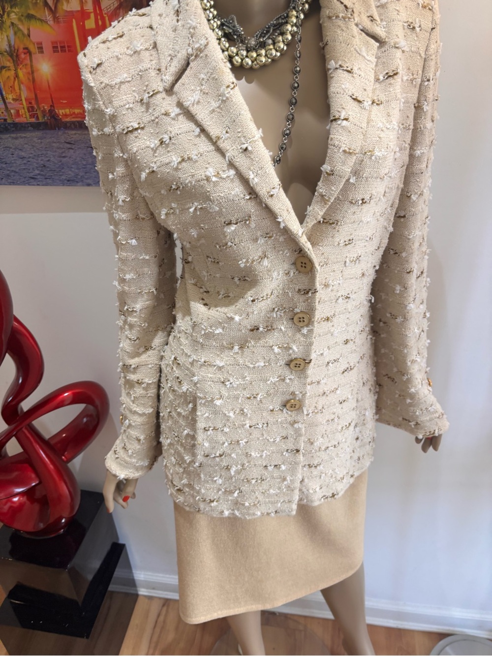 St. John Cream Tweed skirt suit metallic 12L shimmer blazer jacket